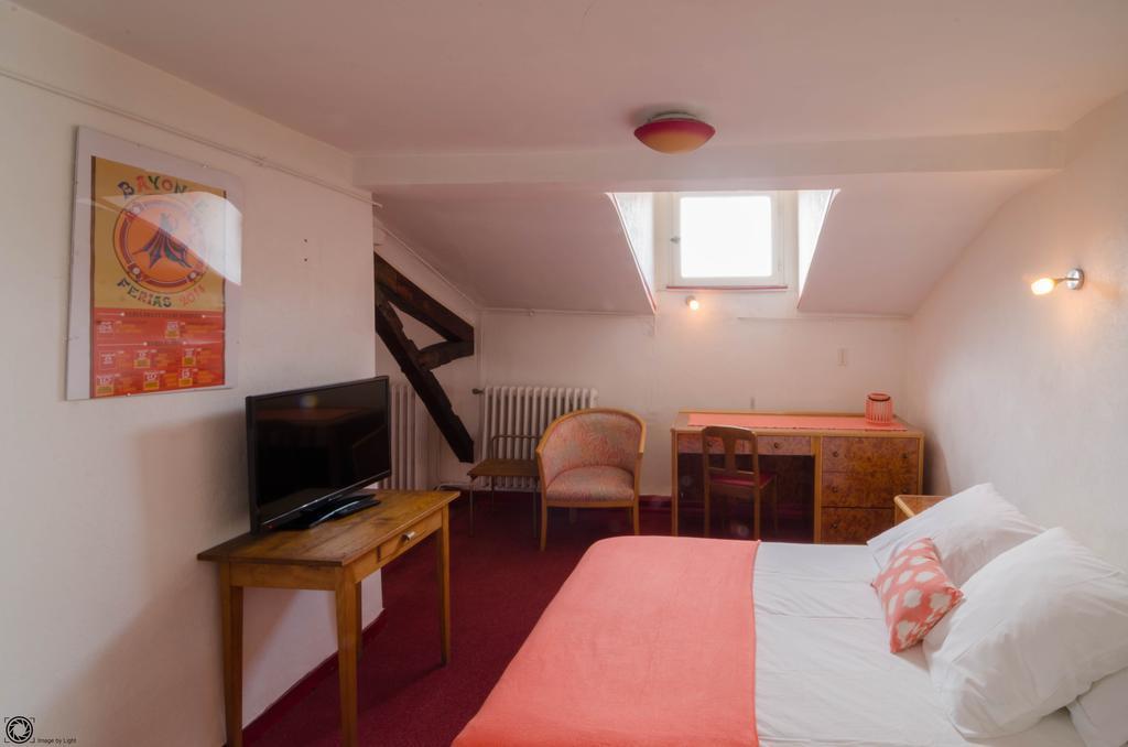 Hotel De La Gare Beyun Dış mekan fotoğraf