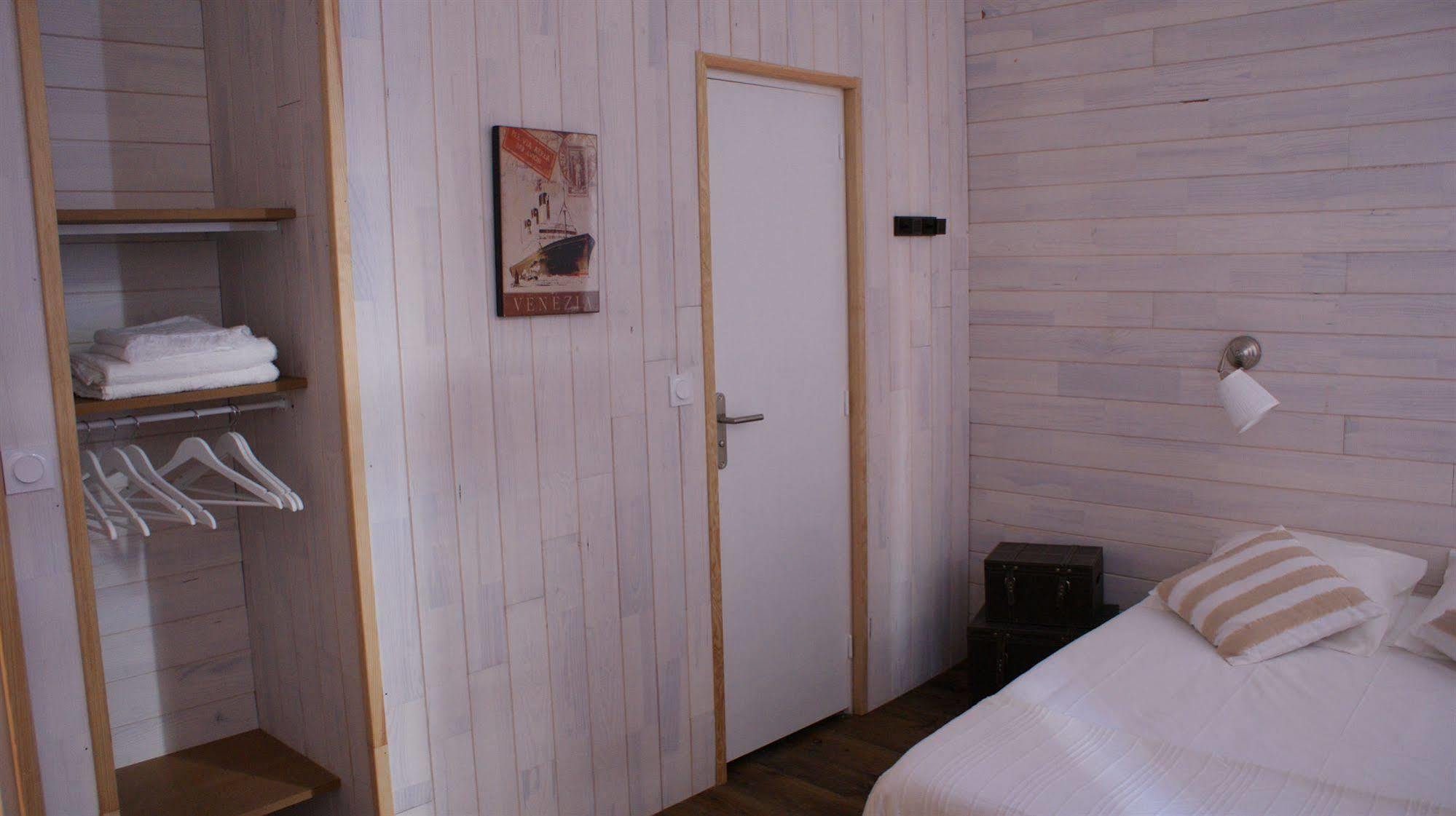 Hotel De La Gare Beyun Dış mekan fotoğraf