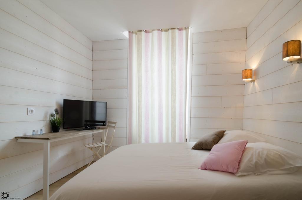 Hotel De La Gare Beyun Oda fotoğraf